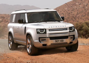 Jaguar Land Rover verður JLR