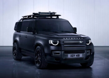 Endurbættur 2024 Land Rover Defender 130