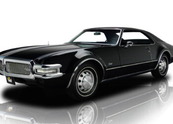 Sérlega flottur Oldsmobile Toronado 1968