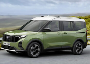 Nýr Ford E-Tourneo Courier kemur 2024