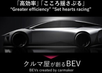 Toyota kynnir nýja kynslóð rafbíla í haust