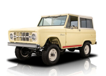 1967 Ford Bronco með „hlöðuhurðum“ og harðtoppi