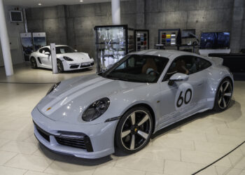 Porsche 911 Sport Classic frumsýndur