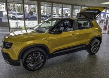 Jeep Avenger kominn í salinn hjá Ísband