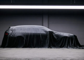 Nýr 2023 BMW M5 sýndur í Touring búningi