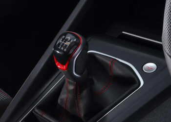 Volkswagen Golf hættir með beinskiptan gírkassa vegna Euro 7