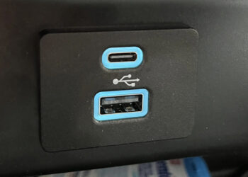 USB A yfir í USB C í bílum
