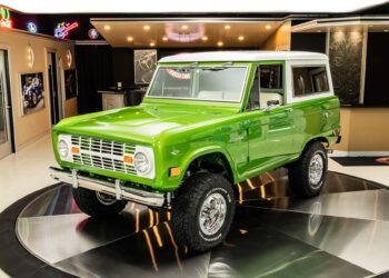 Grænn Ford Bronco 1968 til sölu
