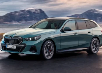 Bretland: Nýr BMW 5 Series Touring kynntur