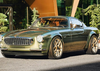 Nýr Volvo P1800 Cyan GT er hin fullkomna sænska „restómod“