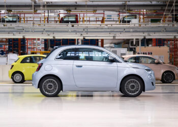 Nýr tvinn Fiat 500 Ibrida væntanlegur á næstunni, en rafknúinn 500e mun verða ódýrari