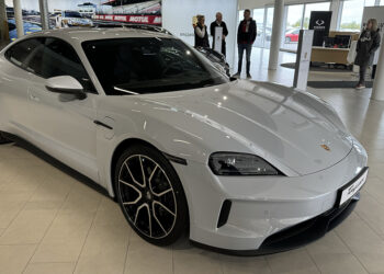 Nýr og uppfærður Porsche Taycan á Íslandi: meiri drægni, meira afl, meiri mýkt