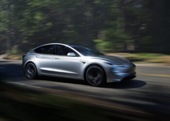 Quicksilver nú fáanlegur fyrir Model 3