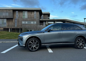 XPENG G9: afl og íburður fyrir minni pening