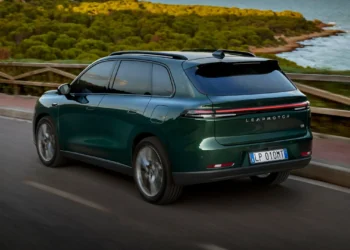 Ekkert lát á nýjum kínverskum bílum: Leapmotor kynnir C10, glæsilegan SUV