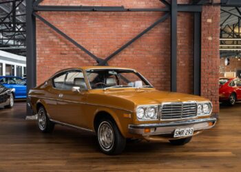 Árið 1977 þótti Mazda 929 coupé með þeim flottari rúntinum!