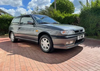 Nissan Sunny GTI var bíll unga fólksins í kringum 1990