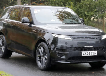 Alrafmagnaður Range Rover Sport á leiðinni