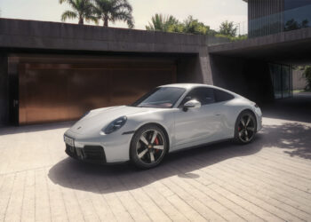 2025 Porsche 911 Carrera S kemur með 480 hö