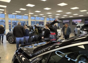 Fimm nýir bílar frumsýndir hjá umboðunum í dag