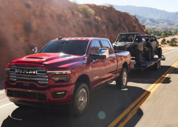 Öflugari Ram-pallbílar 2025