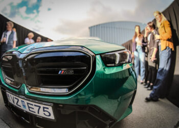 Nýr BMW M5 kynntur hjá BL. Fáránlega flottur!