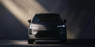 Volvo mun halda áfram að selja bíla með brunahreyflum