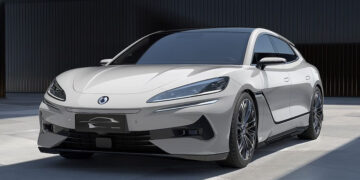 BYD kynnir nýjan rafmagnsbíl í Evrópu sem hægt er að hlaða á nokkrum mínútum