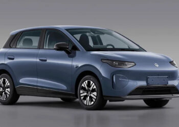 Nýr væntanlegur Leapmotor B03 verður rúmgóður keppinautur bíla eins og Renault 5