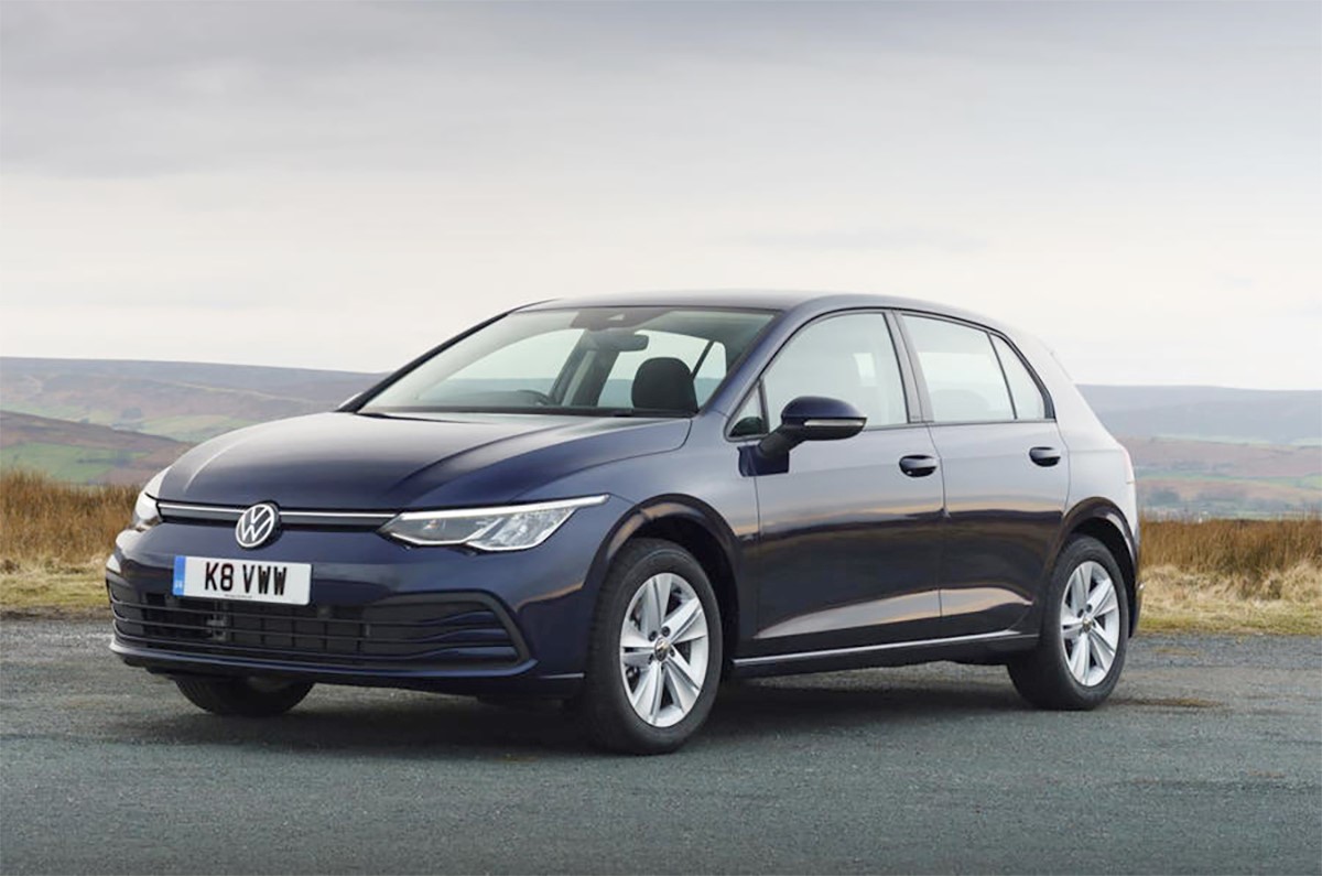 Áttunda kynslóð Golf er nú fáanleg með þriggja strokka bensínvél