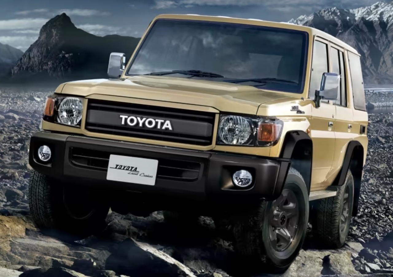 Fagna nýjum Land Cruiser 70