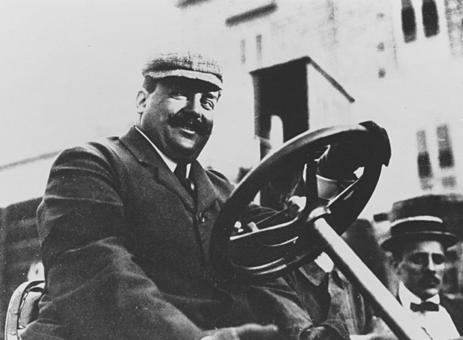Lancia er 115 ára